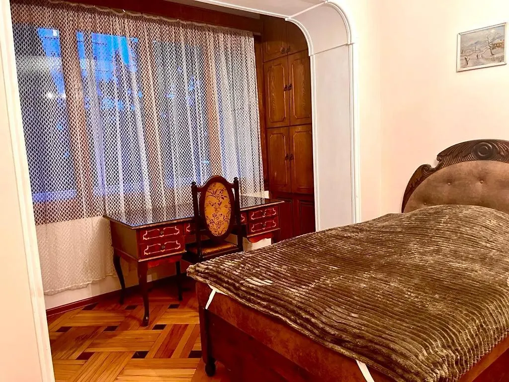 Cozy Apartment In טביליסי